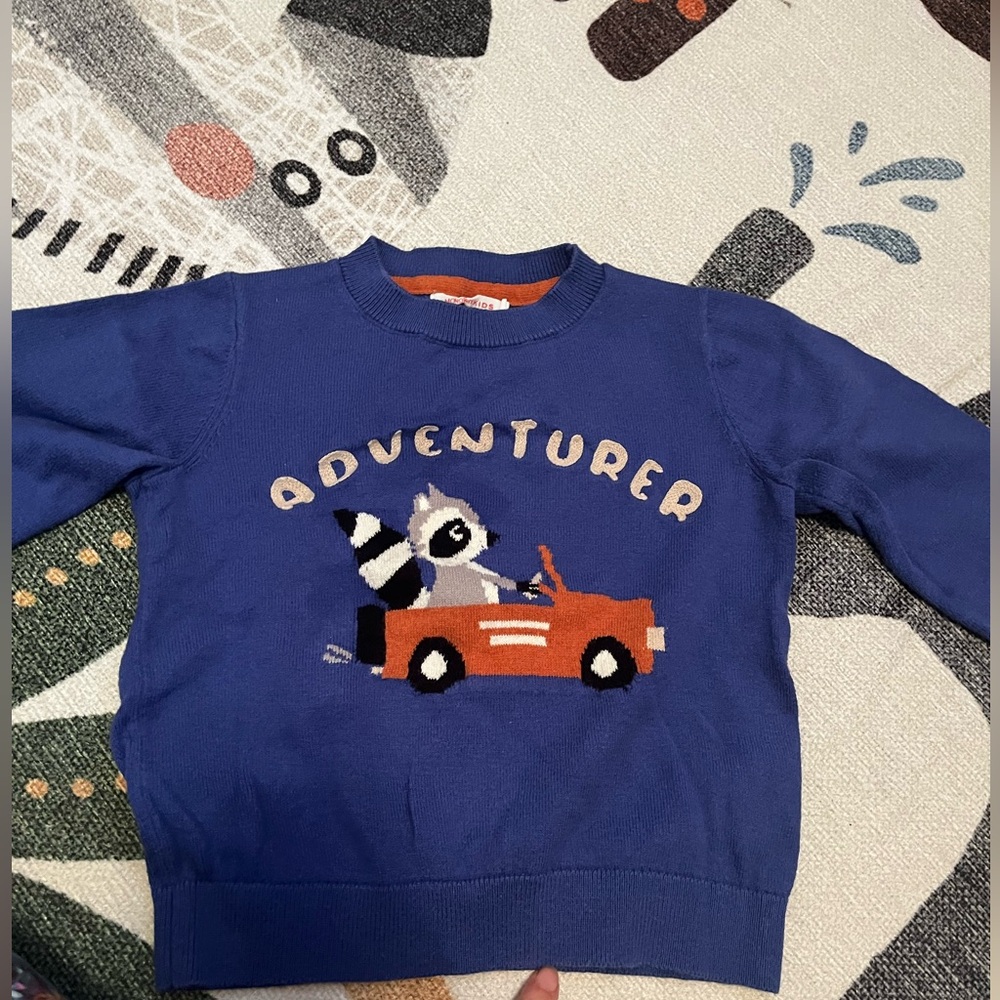 Adorable sweatshirt